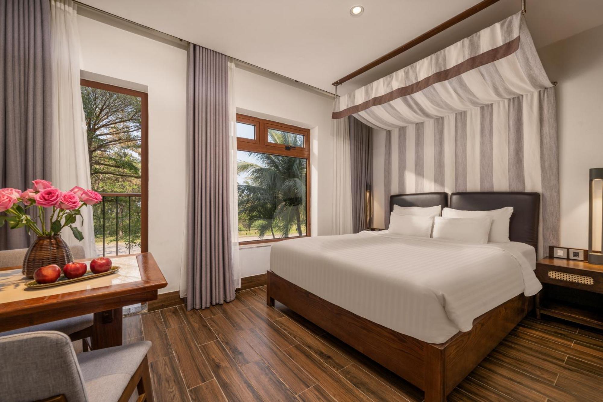 Hoi An Ocean Front Hotel Exterior foto